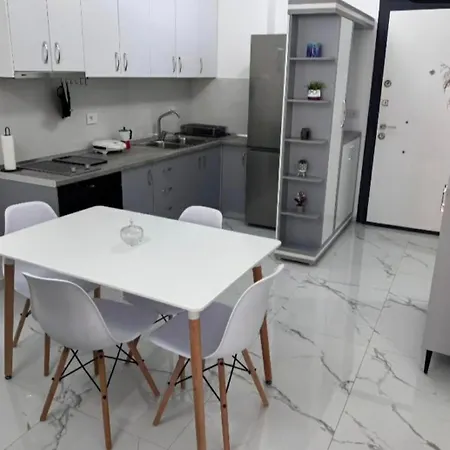 Alex Apartmán Sakes